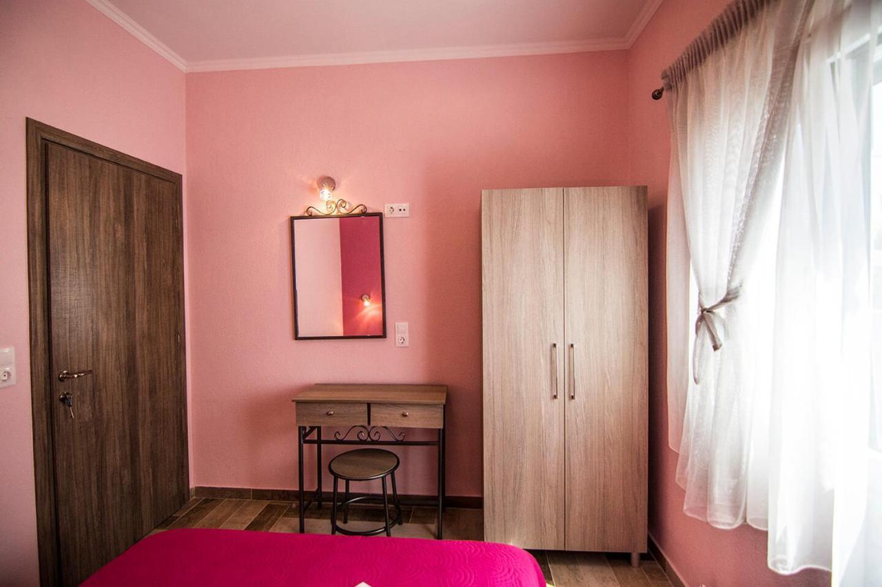 Christodoulos Eleftheria House Vrasná Extérieur photo