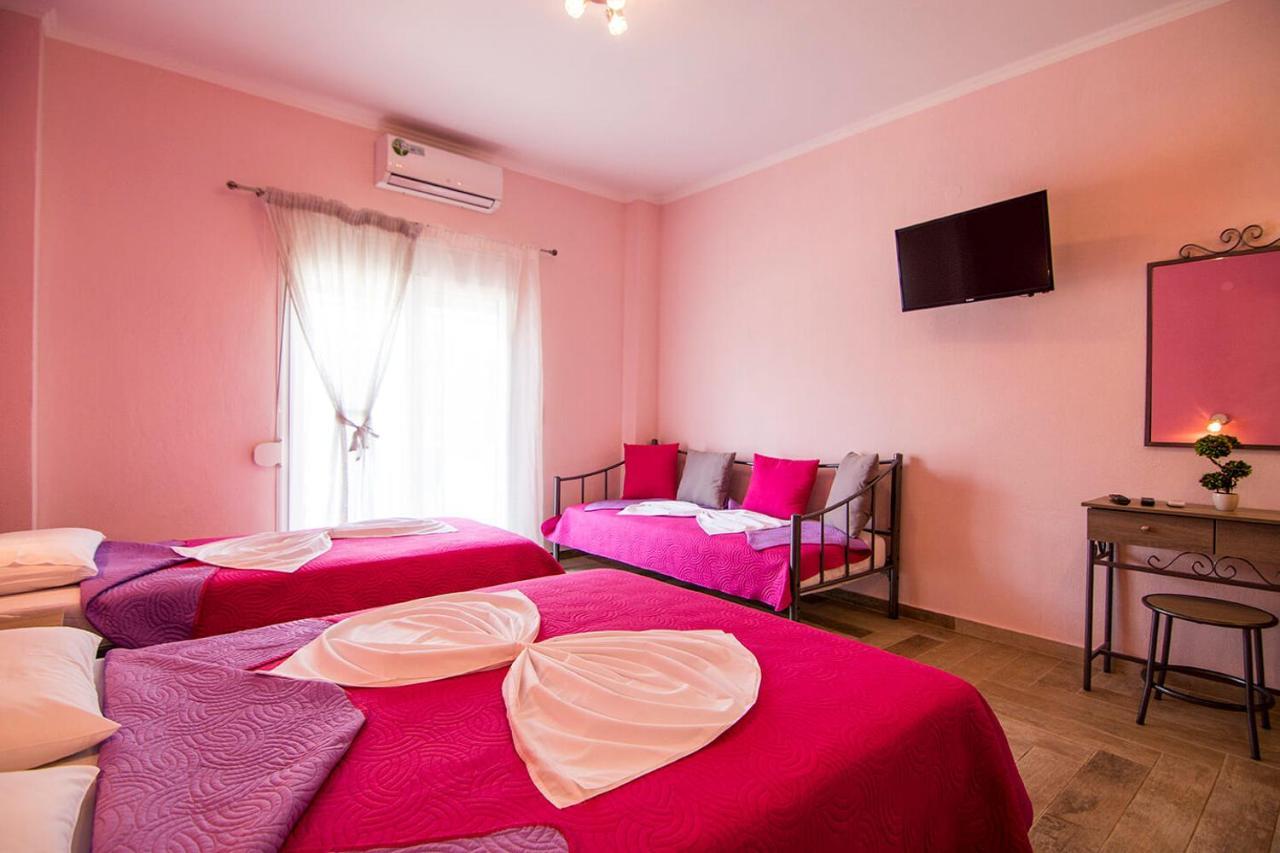 Christodoulos Eleftheria House Vrasná Extérieur photo