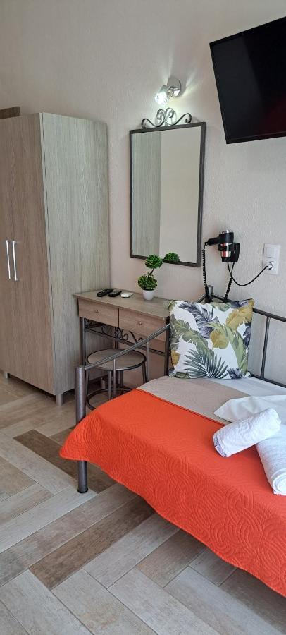 Christodoulos Eleftheria House Vrasná Extérieur photo