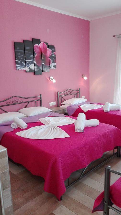 Christodoulos Eleftheria House Vrasná Extérieur photo
